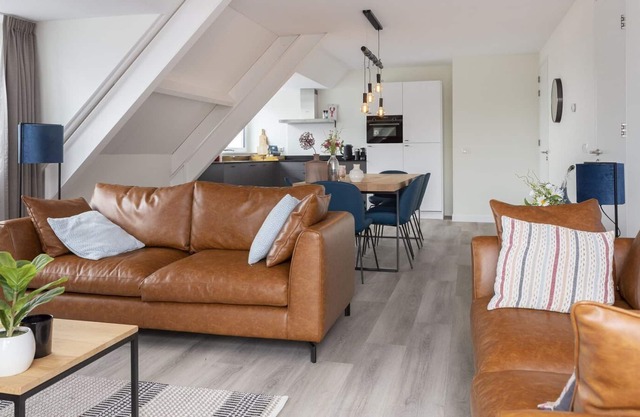 Holiday apartment - Paviljoenwei 4 | Offingawier
