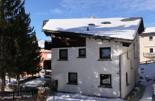 Holiday apartment Pontresina for 1 - 4 persons with 2 bedrooms - Holiday apartment