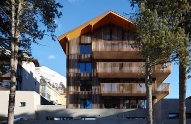Holiday apartment Pontresina for 1 - 8 persons with 4 bedrooms - Holiday apartment