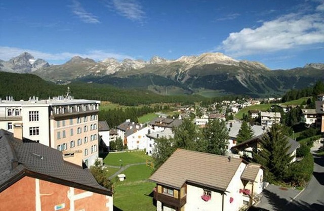 Holiday apartment Pontresina for 1 - 5 persons with 2 bedrooms - Holiday apartment