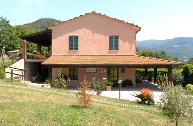 Holiday apartment Popiglio for 2 - 6 persons with 2 bedrooms - Holiday apartment