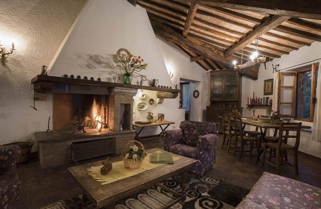 Holiday apartment Proceno for 1 - 5 persons with 2 bedrooms - Castle