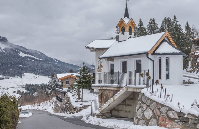 Holiday Apartment 'Resort Hanni Wilder Kaiser' with Mountain View, Balcony & Wi-Fi