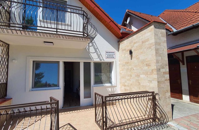 Holiday apartment right on Lake Balaton and on the beach promenade with a lake view
