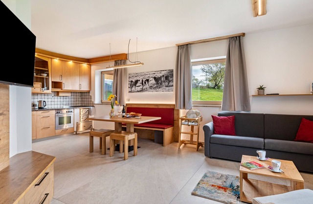 Holiday Apartment Schlern Bio Schrofhof with Mountain View, Private Terrace and Wi-Fi