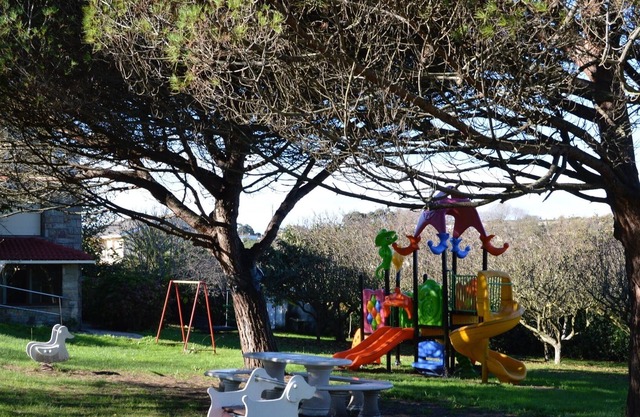 Holiday apartment Santander 4 people with garden near the beach