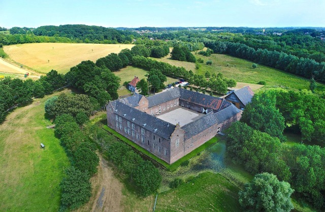 Holiday apartment Schinnen for 2 - 6 persons with 2 bedrooms - Holiday apartment in one or multi-fam