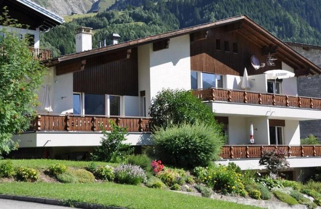 Holiday apartment Sedrun for 2 - 3 persons - Holiday apartment