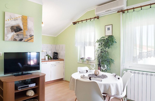 Holiday apartment Sibenik for 1 - 3 persons with 1 bedroom - Holiday apartment in one or multi-famil