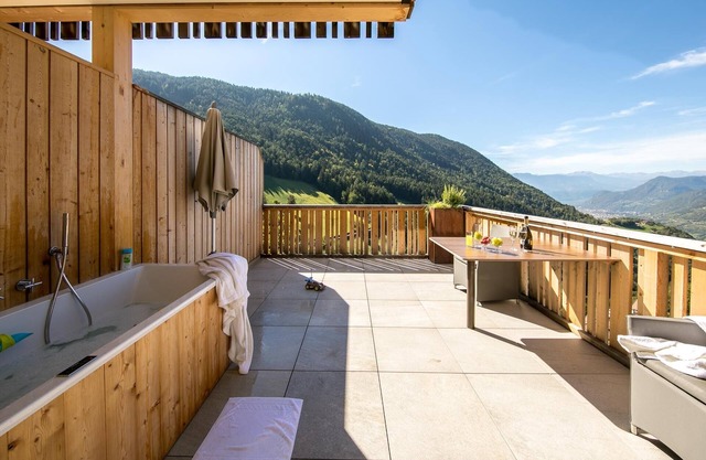 Holiday Apartment "Sonnleiten Sonnenparadies" with Wi-Fi