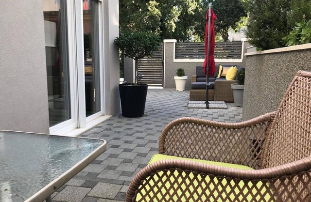 Holiday apartment Split for 1 - 4 persons with 2 bedrooms - Twin house