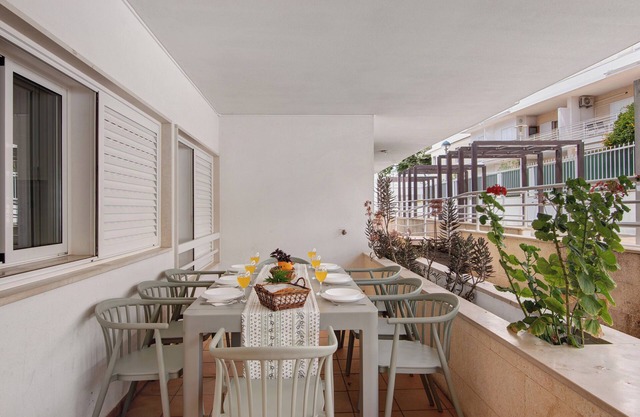Holiday Apartment "T3 Santa Luzia - G" with Shared Pool, 2 Balconies and Wi-Fi