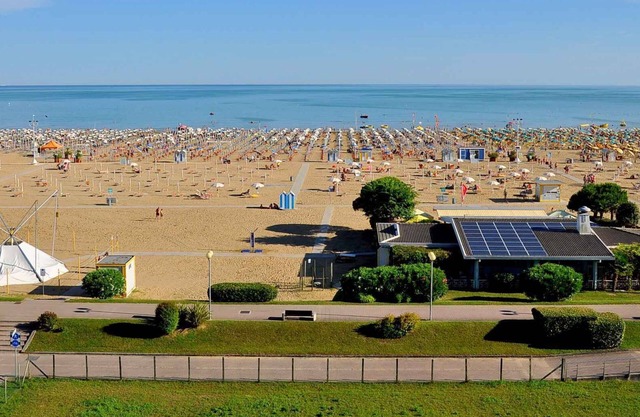 Holiday apartment the sea with air conditioning