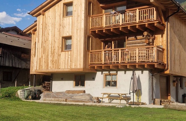 Holiday Apartment "Tobià De Pit" with Mountain View, Balcony & Wi-Fi