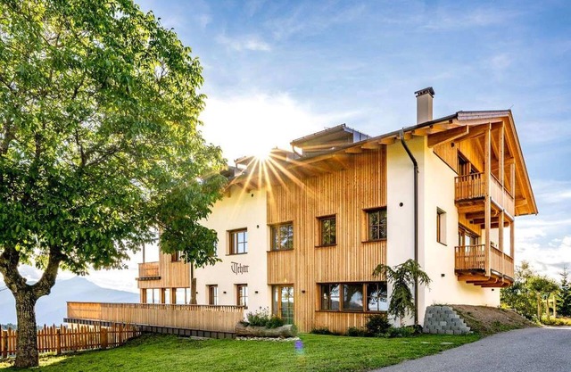 Holiday Apartment "Tschitthof Andl" with Mountain View, Shared Terrace & Wi-Fi