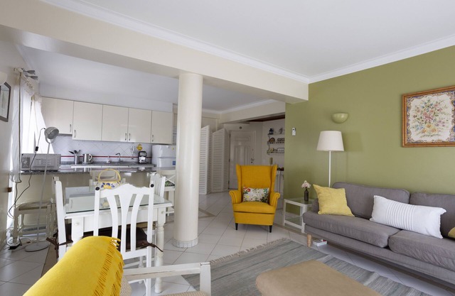 Holiday Apartment "Tyler" with Wi-Fi, Garden, Terraces & Shared Pool