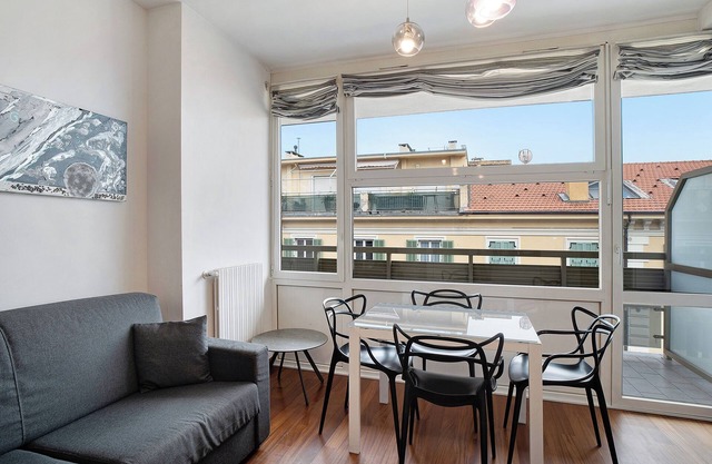 Holiday Apartment "Via Carli" with Sea View, Private Terrace & Wi-Fi