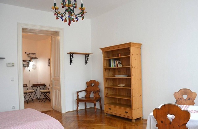Holiday apartment Vienna for 1 - 2 persons - Holiday apartment in one or multi-family house