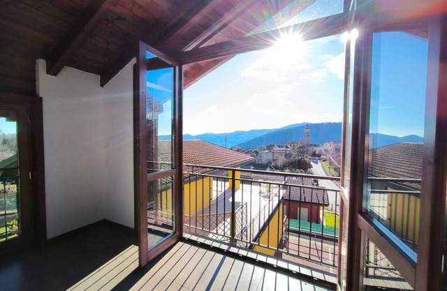 Holiday apartment Vignone for 1 - 4 persons with 2 bedrooms - Twin house