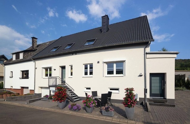 Holiday apartment Wintrich for 1 - 3 persons with 2 bedrooms - Holiday apartment