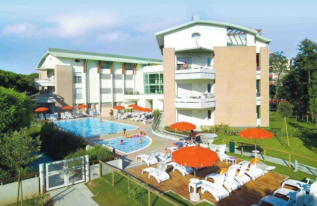 Holiday apartment with balcony and air conditioning