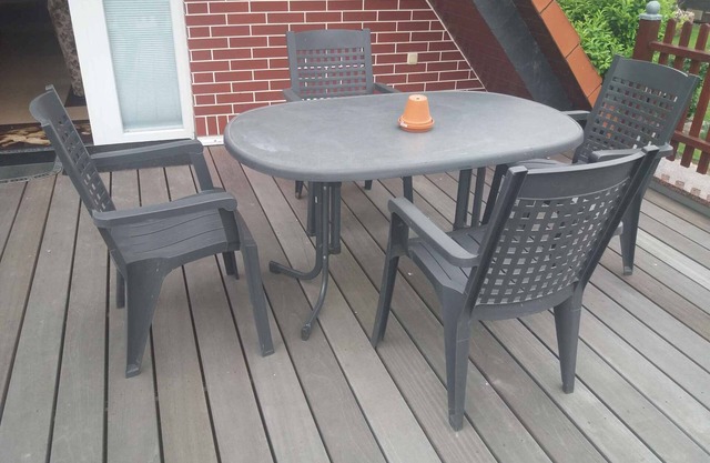 Holiday apartment with terrace and barbecue in the garden