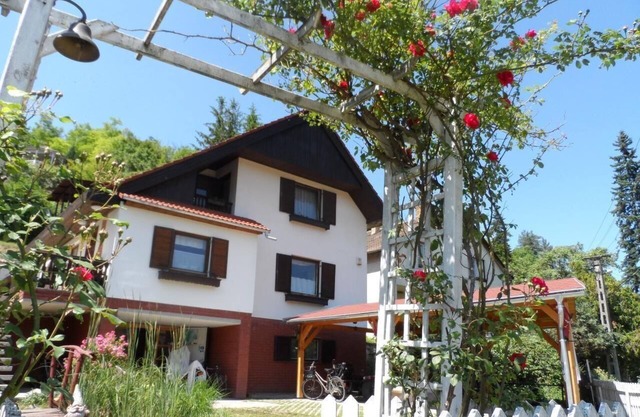 Holiday apartment Zebegény for 1 - 4 persons with 2 bedrooms - Holiday apartment