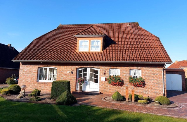 Holiday apartment Zetel for 1 - 3 persons with 2 bedrooms - Holiday house