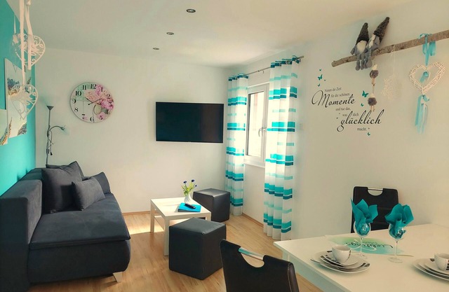 Holiday Apartment “Zugspitze” with Mountain View, Wi-Fi & Balcony