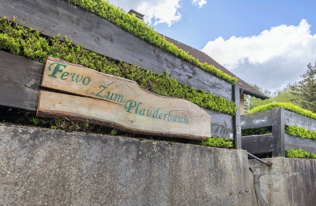 Holiday Apartment 'Zum Plauderbaum' with Private Terrace, Private Garden and Wi-Fi