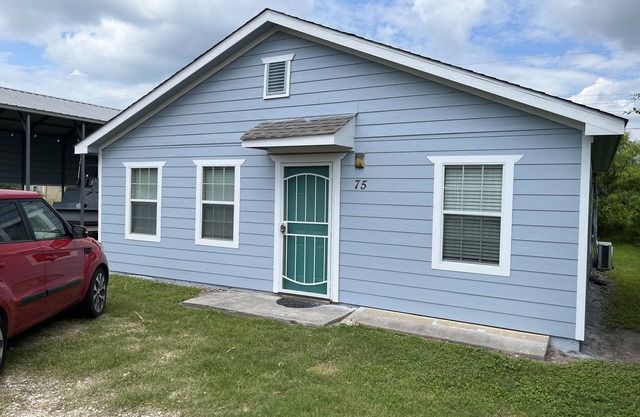 Holiday Beach - Quiet Country House, Oaks, WiFi