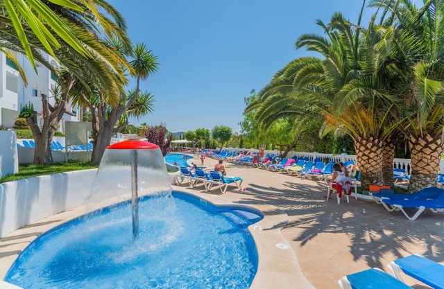 Holiday Center