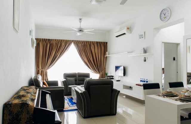 Holiday Condo located in Danga Bay