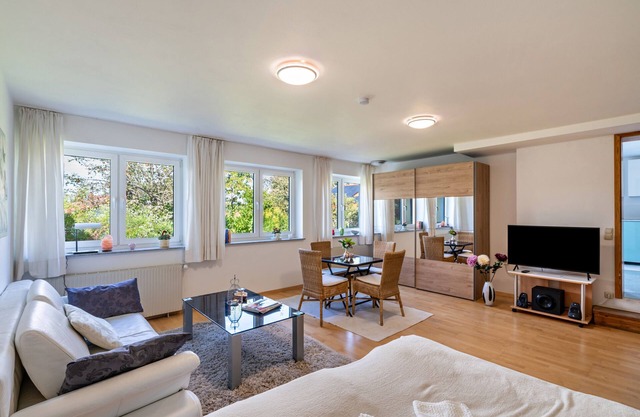 Holiday Apartment 'Piano' with Terrace & Wi-Fi