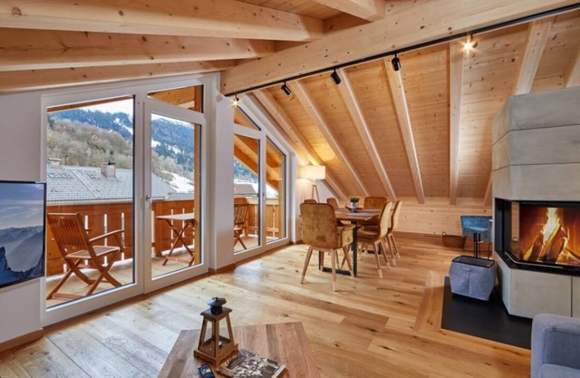 Holiday apartment Sterntaler DG with mountain view in Garmisch-Partenkirchen