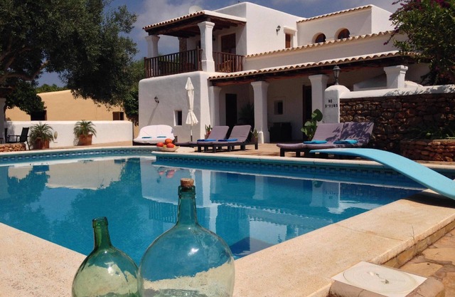 Holiday house Sant Carles de Peralta for 2 - 8 persons with 4 bedrooms - Holiday house