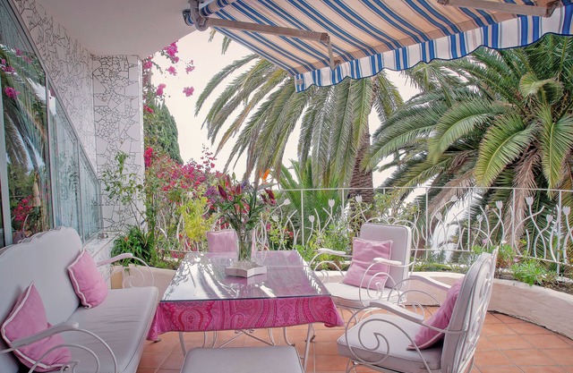 Holiday villa Castillo Moro - rest, relaxation and guaranteed sun