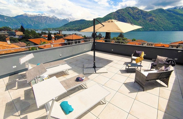 Holiday flat Ely in Mezzegra on Lake Como