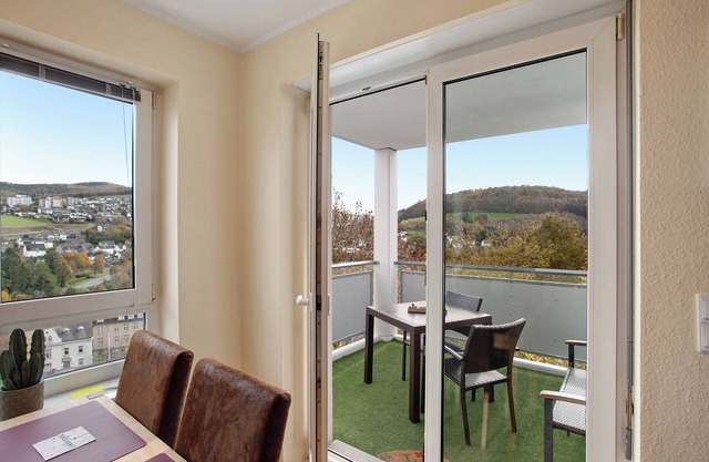 Holiday flat "FeWo am Hennesee" with balcony and far view