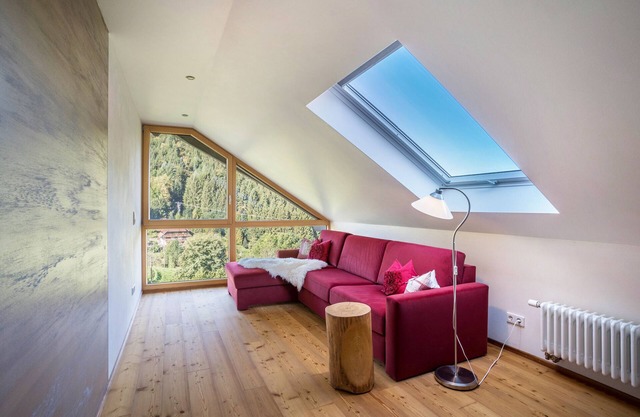 Holiday flat "Hof" with mountain view, balcony and wifi