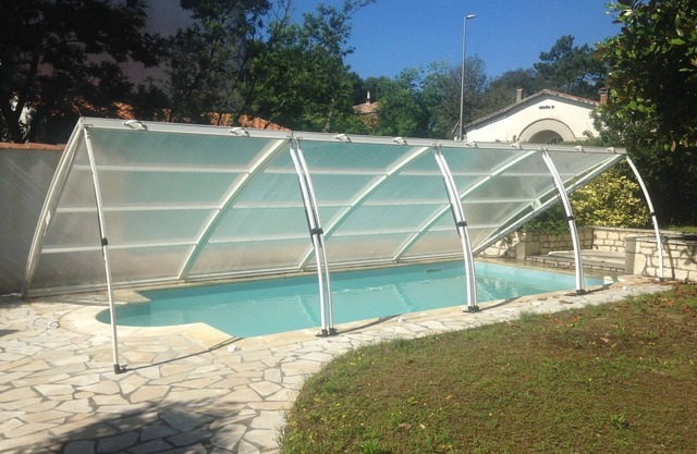 Holiday Home 'Maison Familliale' with Private Pool