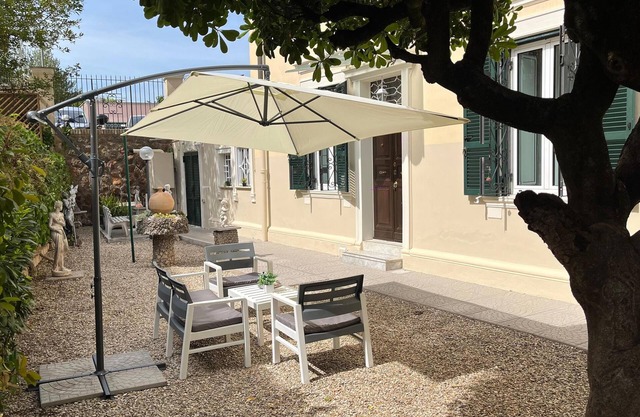 Holiday Garden House Ideal for Families, Well Connected to the Center of Rome