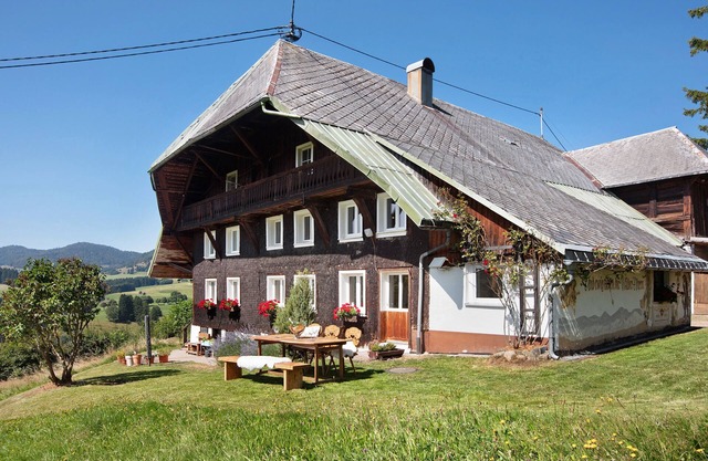 Holiday Home 'Black Forest Woods' with Mountain View, Private Terrace and Wi-Fi