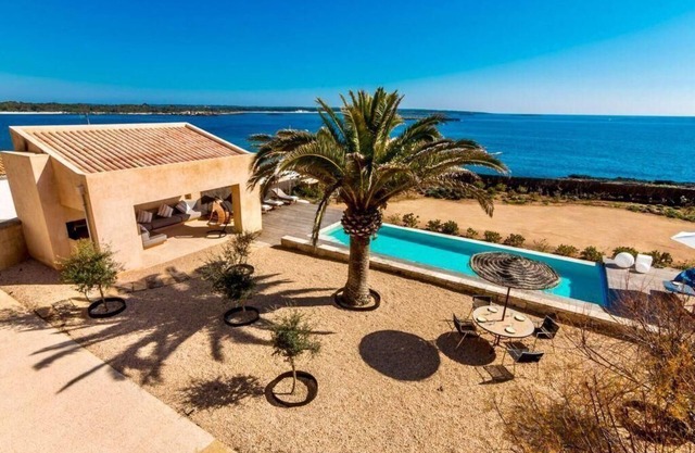 Holiday house Colonia de Sant Jordi for 1 - 12 persons with 6 bedrooms - Holiday house