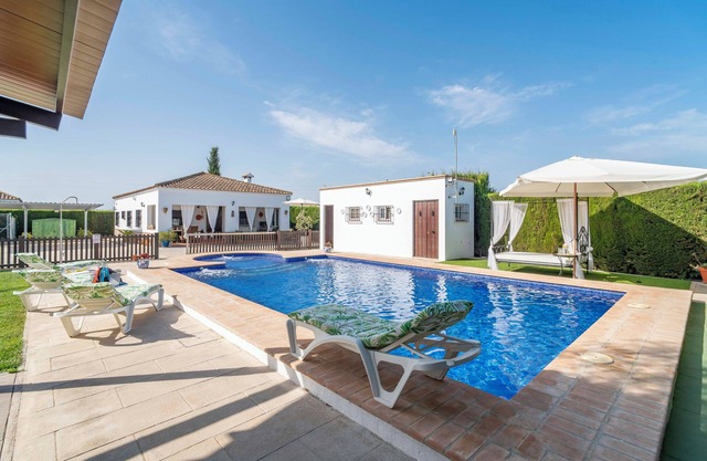 Holiday Home Buhaira