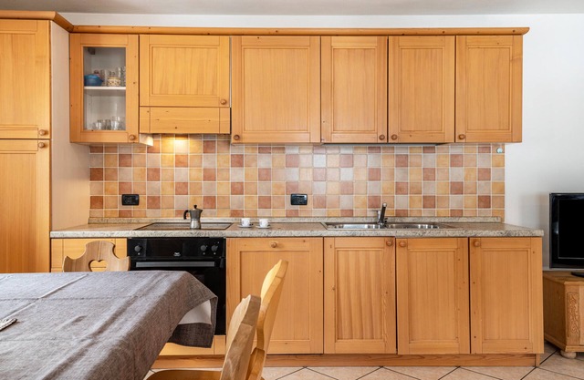 Holiday Home 'Casa Titol Ami' with Mountain View, Balcony and Wi-Fi