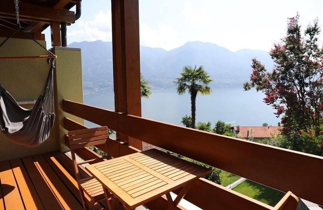 Holiday house Brione sopra Minusio for 1 - 4 persons with 2 bedrooms - Row house