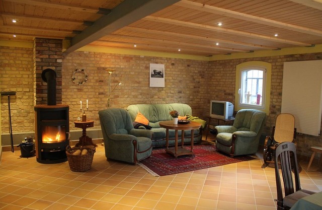 Holiday home for 6 guests with 130m² in Marlow OT Allerstorf (59120)