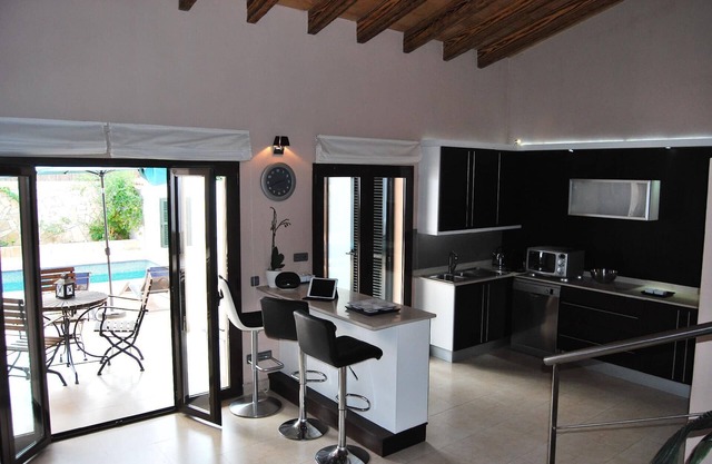 Holiday house Santa Maria del Cami for 1 - 7 persons with 3 bedrooms - Holiday house