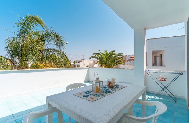 Holiday Home 'La Perla - Zaffiro' with Balcony and Air Conditioning